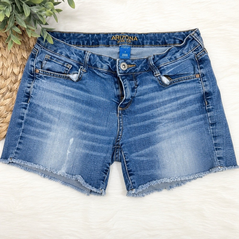 Arizona Jean Co Womens Hi-Rise Distressed Denim Shorts Blue Size 9 Cutoff